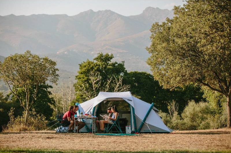 Innovatie: de tent met airconditioning  -  visuel 1/1 Innovatie: de tent met airconditioning  -  visuel 1/1
