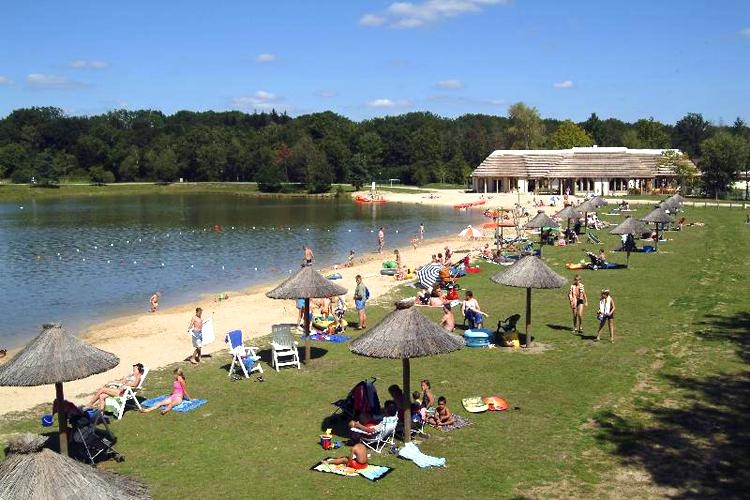Alicourts Resort Groot-Centrum - Pierrefitte-sur-Sauldre visuel 9/10 Alicourts Resort Groot-Centrum - Pierrefitte-sur-Sauldre visuel 9/10