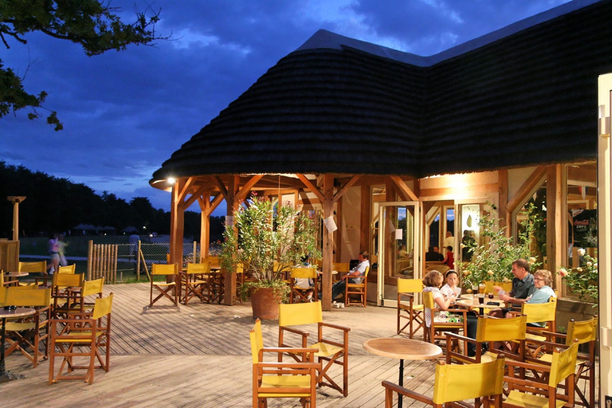 Alicourts Resort Groot-Centrum - Pierrefitte-sur-Sauldre visuel 5/10 Alicourts Resort Groot-Centrum - Pierrefitte-sur-Sauldre visuel 5/10