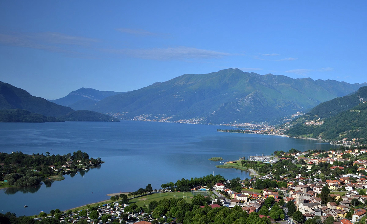 Au Lac de Como Lombardije - Sorico visuel 1/8 Au Lac de Como Lombardije - Sorico visuel 1/8