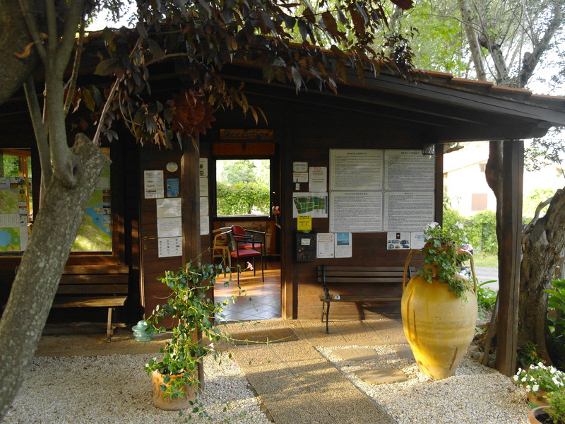 Azzurro Toscane - Bracciano visuel 11/11 Azzurro Toscane - Bracciano visuel 11/11