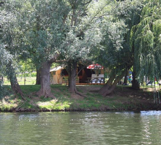 Base Nautique Floiras Midi-Pyreneën - Anglars-Juillac visuel 1/1 Base Nautique Floiras Midi-Pyreneën - Anglars-Juillac visuel 1/1