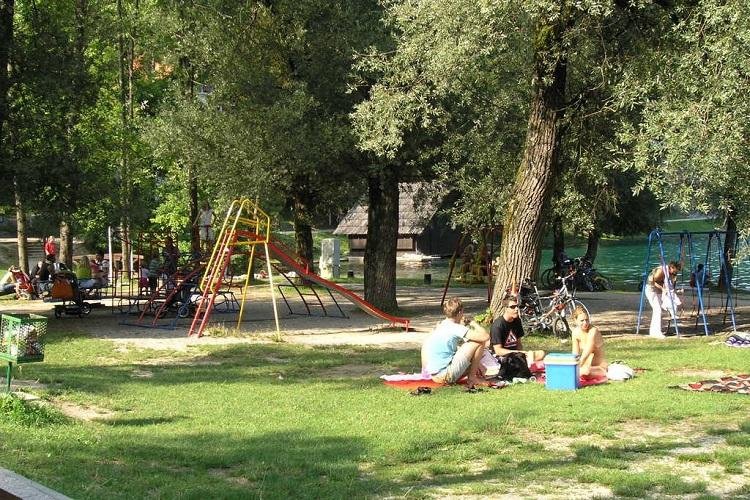 Camping Bled Boven-Carniola - Bled visuel 3/10 Camping Bled Boven-Carniola - Bled visuel 3/10