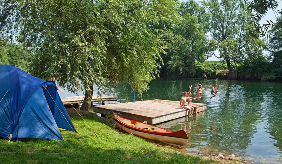 Camping Bela krajina Laag-Carniole - Gradac visuel 1/3 Camping Bela krajina Laag-Carniole - Gradac visuel 1/3