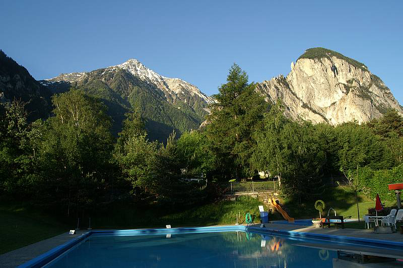 Camping Bella-Tola Lemanicum - Susten visuel 2/2 Camping Bella-Tola Lemanicum - Susten visuel 2/2