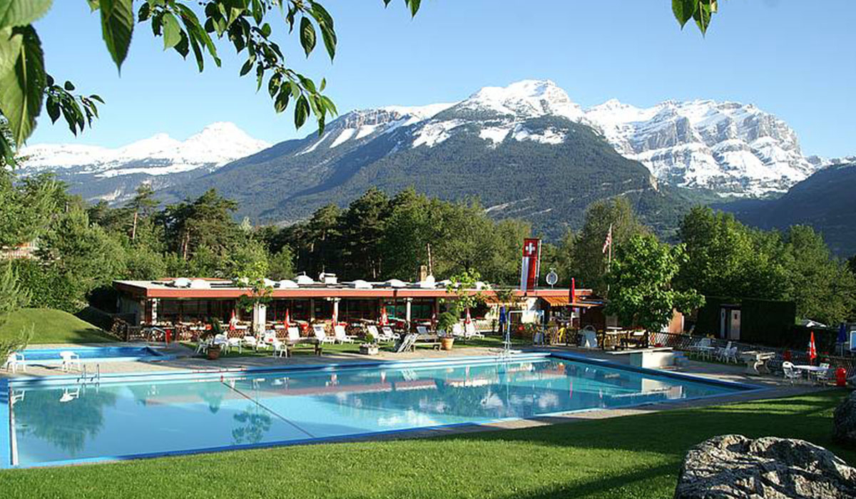 Camping Bella-Tola Lemanicum - Susten visuel 1/2 Camping Bella-Tola Lemanicum - Susten visuel 1/2
