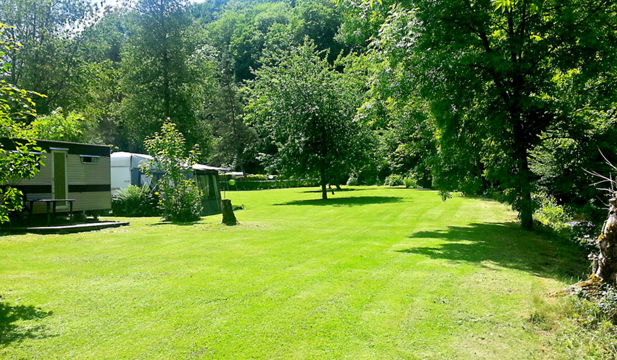 Camping Chalet Weekend Luik - Stoumont visuel 1/2 Camping Chalet Weekend Luik - Stoumont visuel 1/2