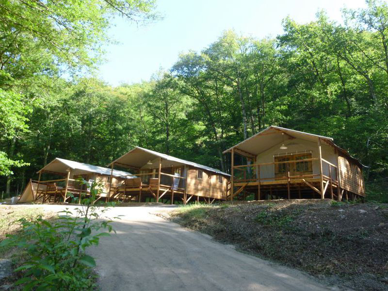Camping De Thuries Midi-Pyreneën - Pampelonne visuel 2/6 Camping De Thuries Midi-Pyreneën - Pampelonne visuel 2/6