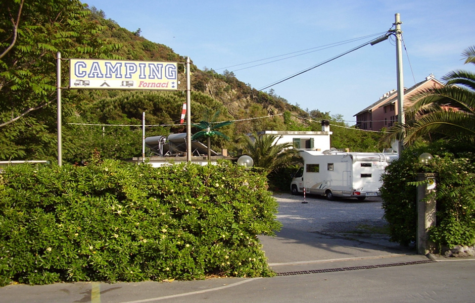 Camping Fornaci Al Mare Ligurië - Deiva Marina visuel 3/3 Camping Fornaci Al Mare Ligurië - Deiva Marina visuel 3/3