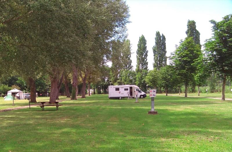 Camping Intercommumal De La Prairie Laag-Normandië - Le Mêle-sur-Sarthe visuel 2/2 Camping Intercommumal De La Prairie Laag-Normandië - Le Mêle-sur-Sarthe visuel 2/2