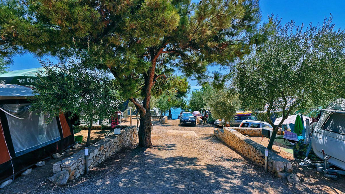 Camping Labadusa Dalmatië - Okrug Gornji visuel 3/3 Camping Labadusa Dalmatië - Okrug Gornji visuel 3/3
