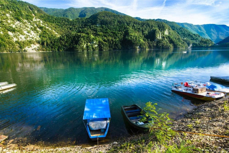 Lago Arsiè Venetië - Arsiè visuel 3/6 Lago Arsiè Venetië - Arsiè visuel 3/6