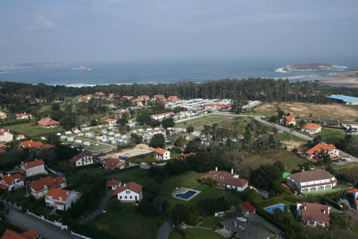 Camping Latas Cantabrië - Santander visuel 2/3 Camping Latas Cantabrië - Santander visuel 2/3