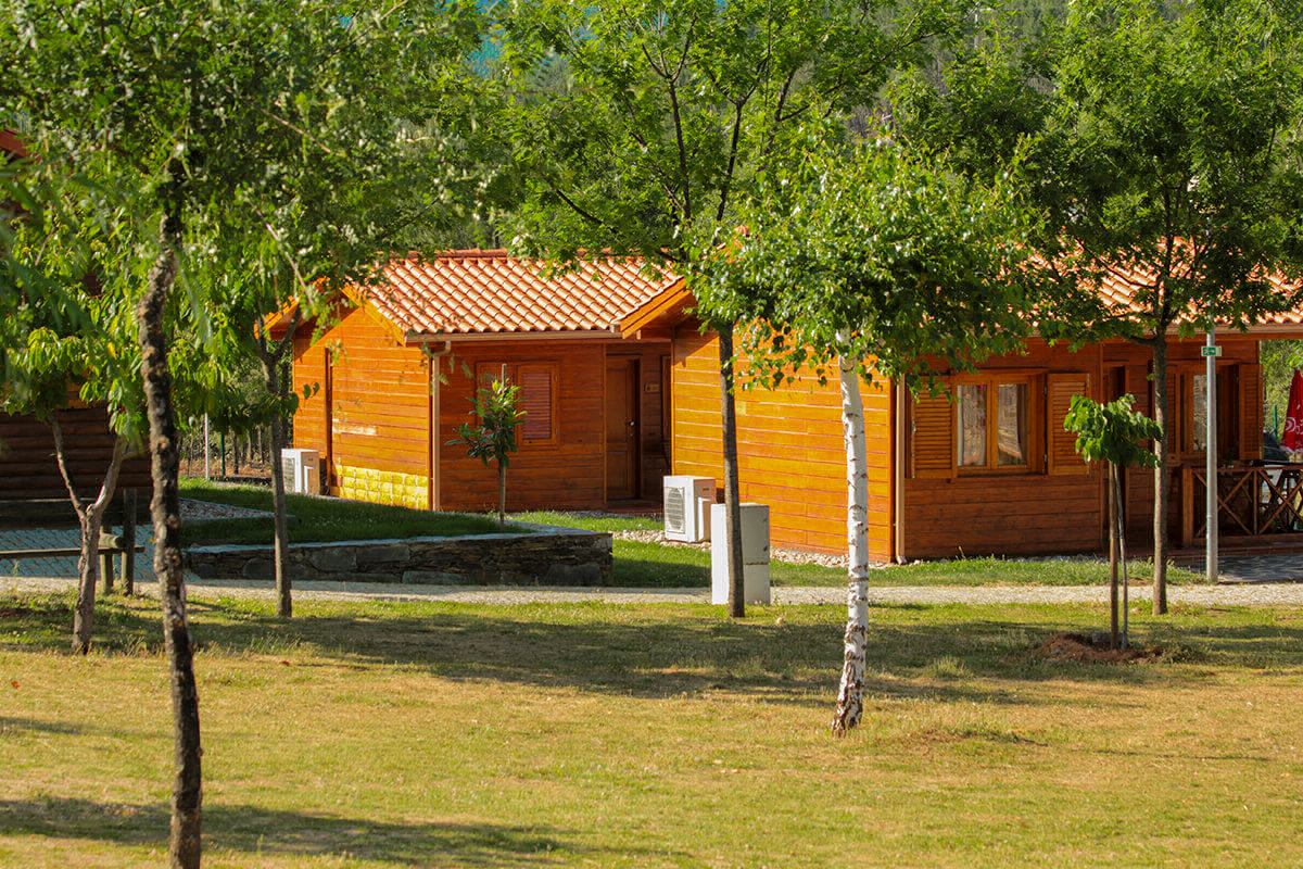 Camping Oleiros Centrum - Pottenbakkers visuel 3/3 Camping Oleiros Centrum - Pottenbakkers visuel 3/3