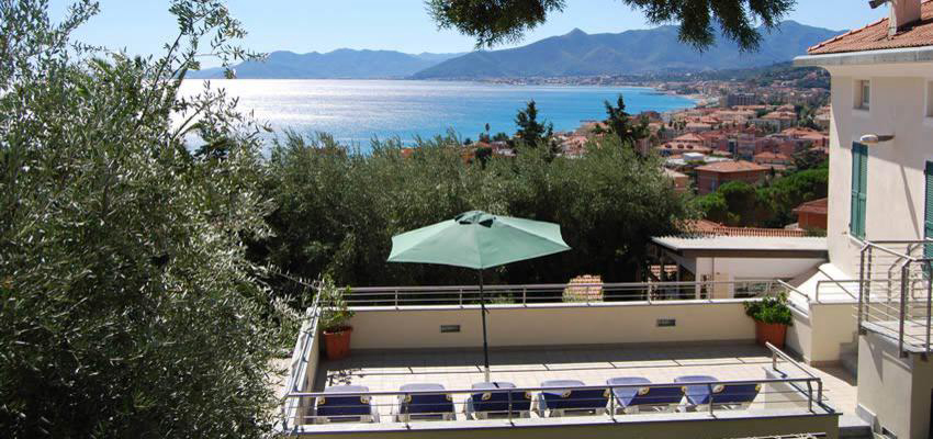 Camping Park Mara Ligurië - Borgio Verezzi visuel 2/3 Camping Park Mara Ligurië - Borgio Verezzi visuel 2/3