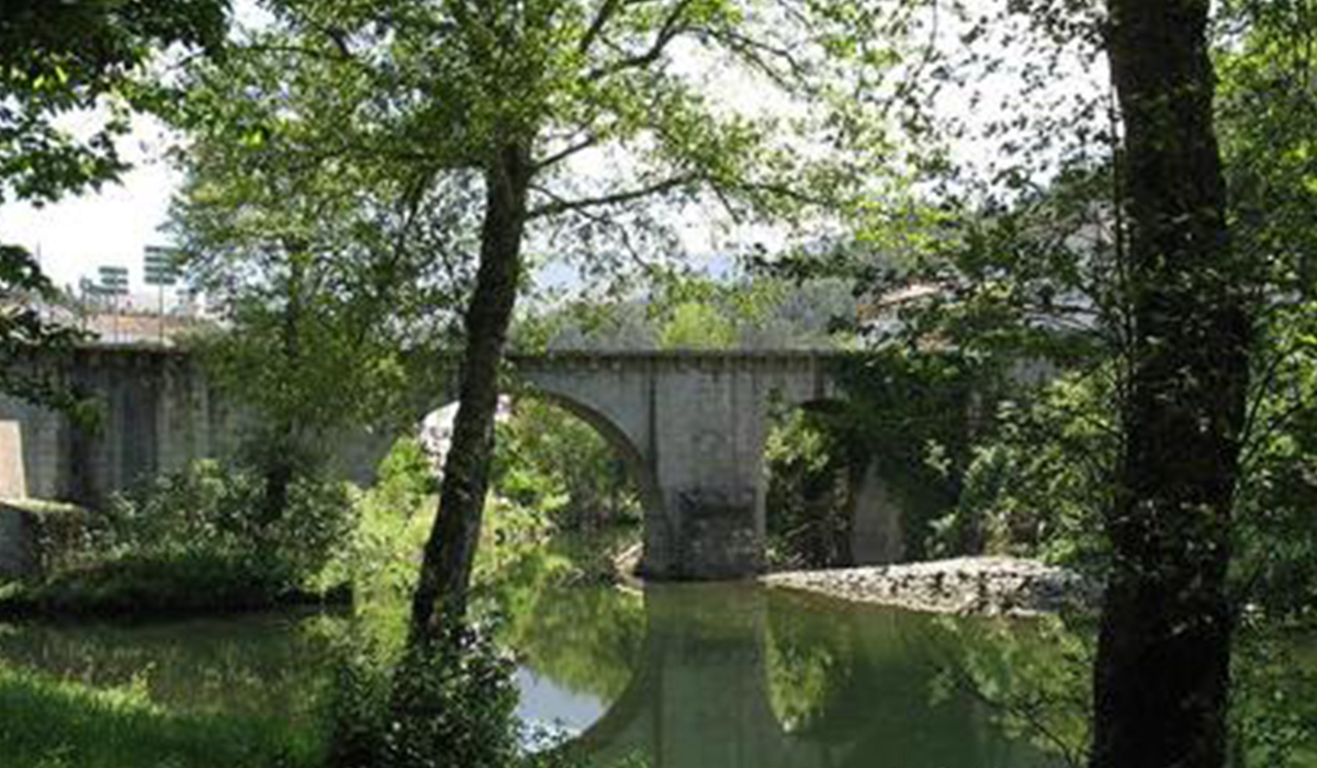 Camping Ponte das Três Entradas Centrum - St. Ovaia visuel 1/2 Camping Ponte das Três Entradas Centrum - St. Ovaia visuel 1/2