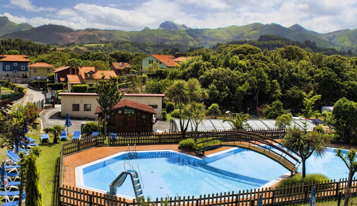 Camping Ribadesella Asturias - Ribadesella visuel 1/2 Camping Ribadesella Asturias - Ribadesella visuel 1/2