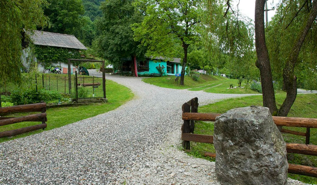 Camping Vili Volarje Gorizia - Tolmin visuel 1/2 Camping Vili Volarje Gorizia - Tolmin visuel 1/2