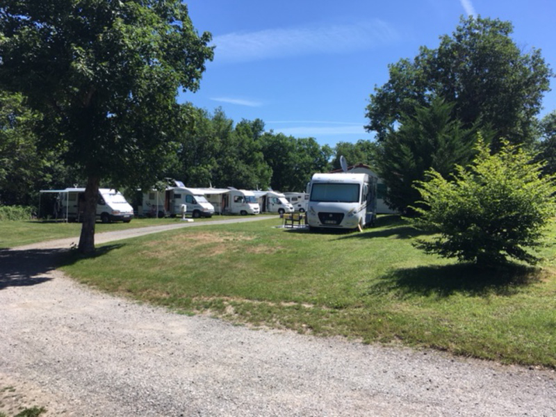 Camping De La Croze Auvergne - Châtel-Guyon visuel 9/13 Camping De La Croze Auvergne - Châtel-Guyon visuel 9/13