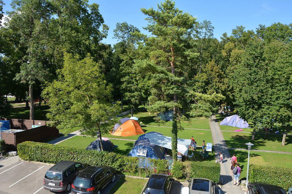 Camping de la Tène Espace Mittelland - Marin-Epagnier visuel 3/3 Camping de la Tène Espace Mittelland - Marin-Epagnier visuel 3/3
