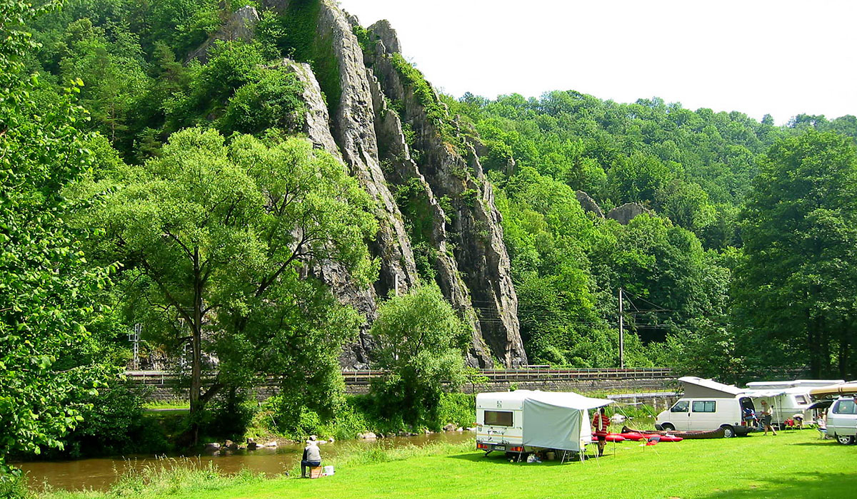 Camping le Rocher de la Vierge Luik - Comblain-La-Tour visuel 1/2 Camping le Rocher de la Vierge Luik - Comblain-La-Tour visuel 1/2