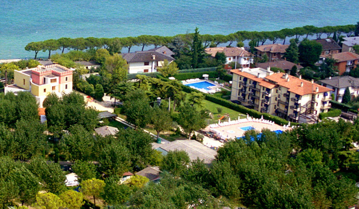 Cappuccini Venetië - Peschiera del Garda visuel 2/3 Cappuccini Venetië - Peschiera del Garda visuel 2/3