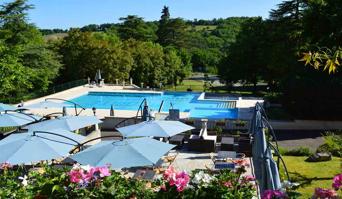 Château de Lacomté Country Club Midi-Pyreneën - Carlucet visuel 1/22 Château de Lacomté Country Club Midi-Pyreneën - Carlucet visuel 1/22