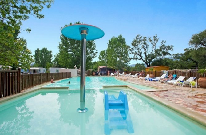 Cupulatta Corsica - Porto-Vecchio visuel 2/12 Cupulatta Corsica - Porto-Vecchio visuel 2/12