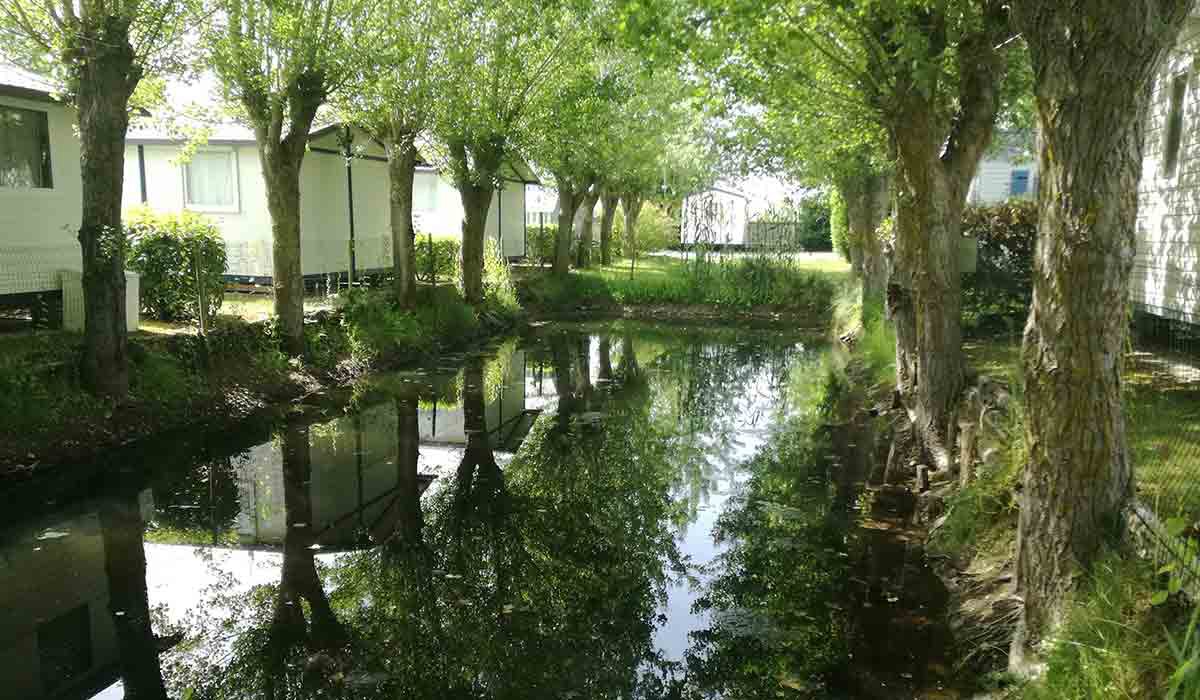 Domaine Le Jardin du Marais Pays de Loire - Perrier visuel 1/20 Domaine Le Jardin du Marais Pays de Loire - Perrier visuel 1/20