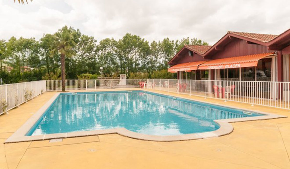 EUROP' CAMPING Aquitaine - Saint-Jean-Pied-de-Port visuel 1/2 EUROP' CAMPING Aquitaine - Saint-Jean-Pied-de-Port visuel 1/2