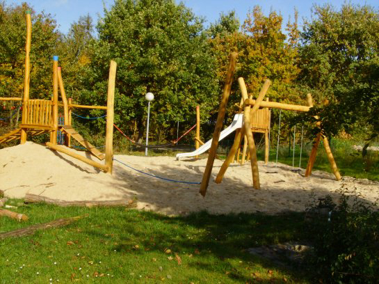Fuhrenkamp Nedersaksen - Bergen visuel 3/4 Fuhrenkamp Nedersaksen - Bergen visuel 3/4