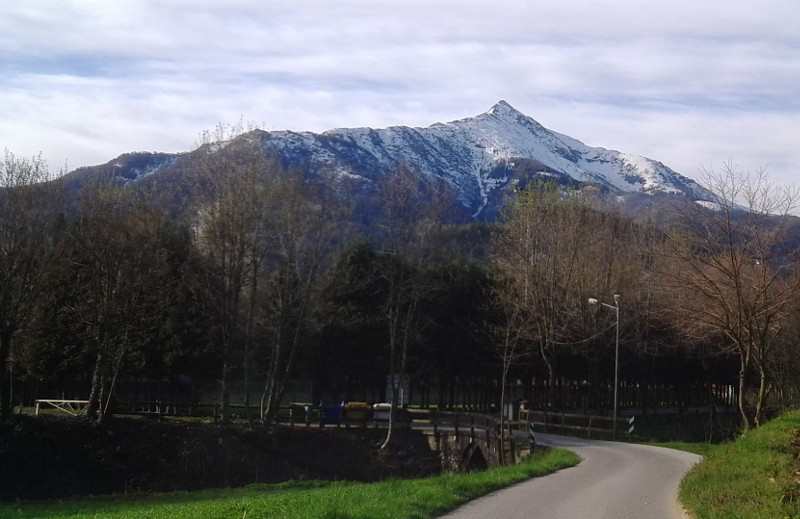 Il Melo Piëmont - Peveragno visuel 2/4 Il Melo Piëmont - Peveragno visuel 2/4