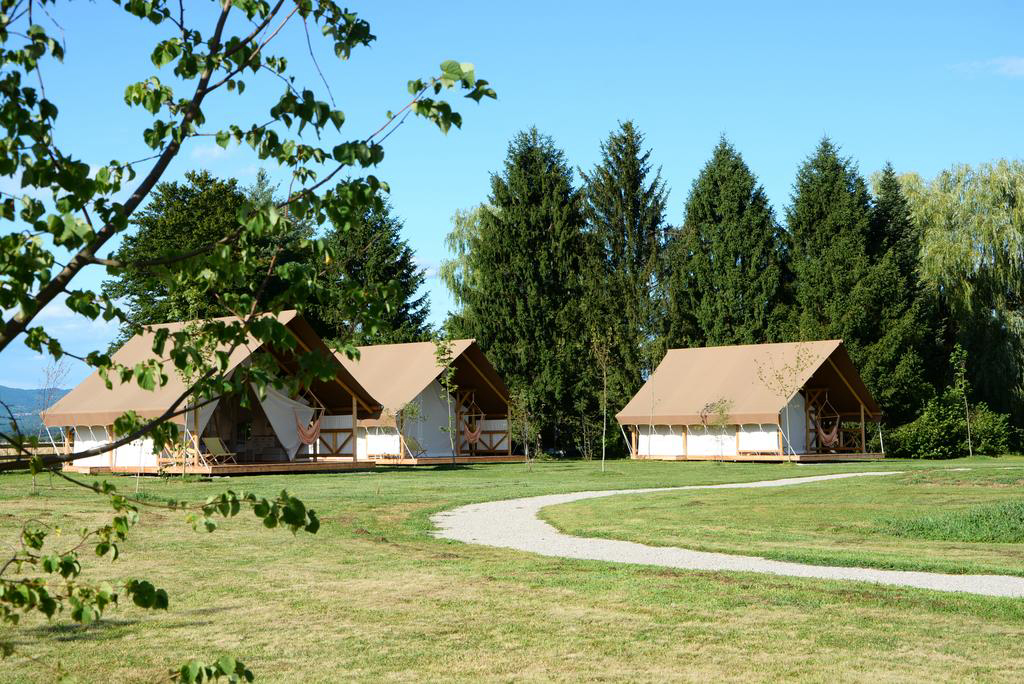 Kolpa Resort Laag-Carniole - Gradac visuel 3/3 Kolpa Resort Laag-Carniole - Gradac visuel 3/3
