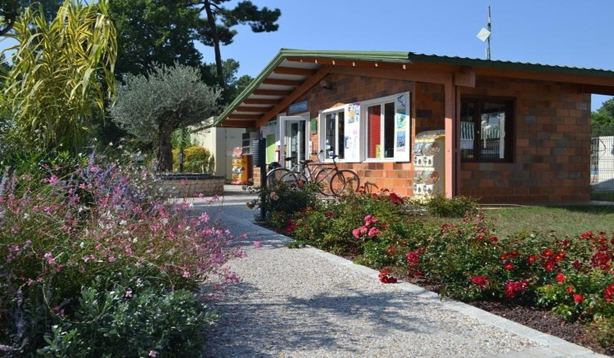 L'Estanquet Poitou-Charentes - Les Mathes-La Palmyre visuel 6/13 L'Estanquet Poitou-Charentes - Les Mathes-La Palmyre visuel 6/13