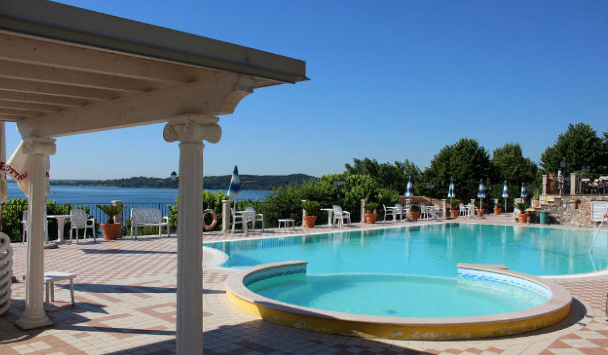 La Ca' Lombardije - Padenghe Sul Garda visuel 1/3 La Ca' Lombardije - Padenghe Sul Garda visuel 1/3