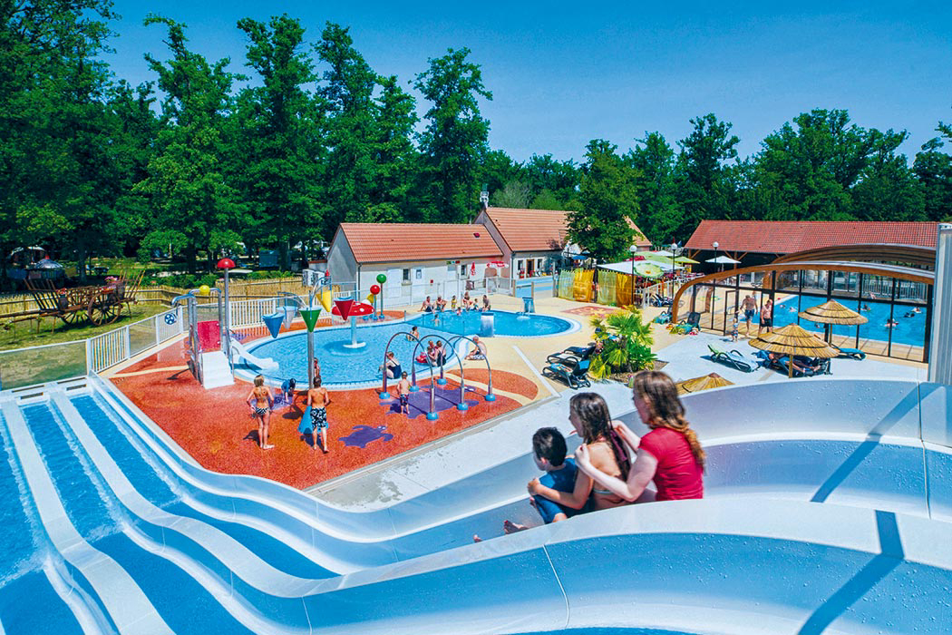 La Grande Tortue Groot-Centrum - Candé-sur-Beuvron visuel 1/9 La Grande Tortue Groot-Centrum - Candé-sur-Beuvron visuel 1/9