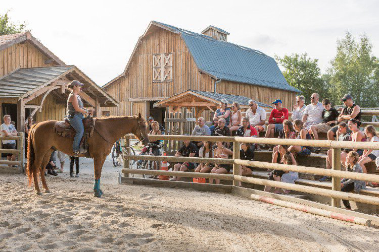 La Rotonde Le Village Western - Aquitaine - Hourtin visuel 9/13 La Rotonde Le Village Western - Aquitaine - Hourtin visuel 9/13