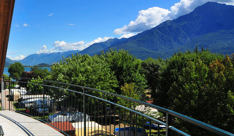 Le Vele Lombardije - Domaso visuel 3/4 Le Vele Lombardije - Domaso visuel 3/4