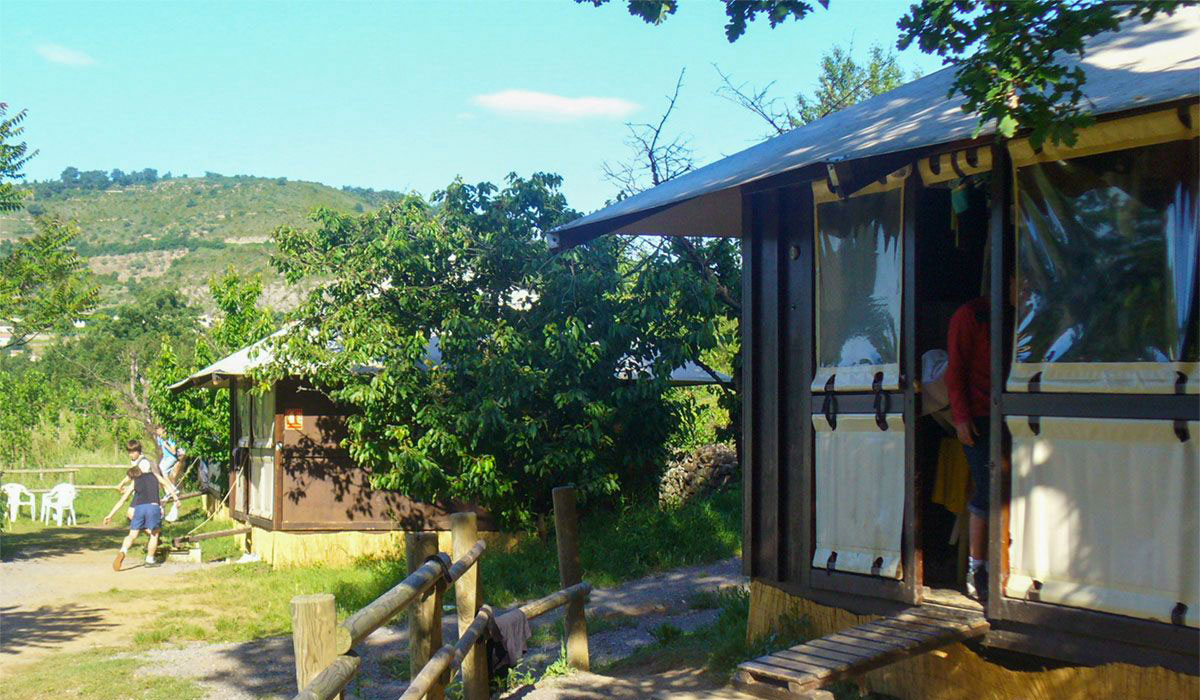 Les Cabanes de Cornillon Rhône-Alpes - Les Assions visuel 1/6 Les Cabanes de Cornillon Rhône-Alpes - Les Assions visuel 1/6