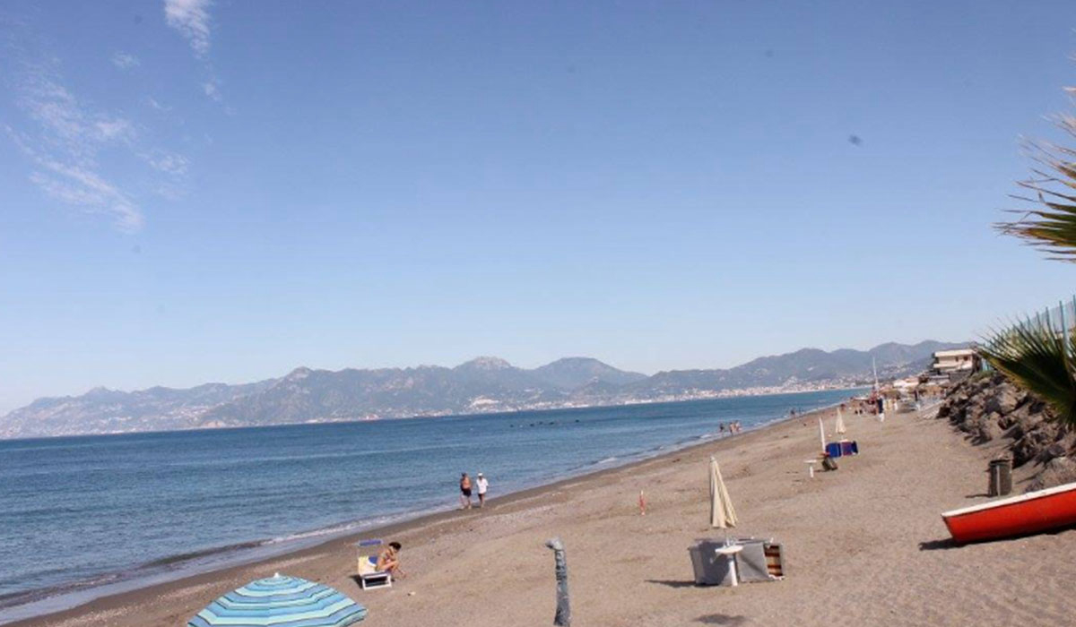 Lido di Salerno Campanië - Pontecagnano Faiano visuel 1/2 Lido di Salerno Campanië - Pontecagnano Faiano visuel 1/2