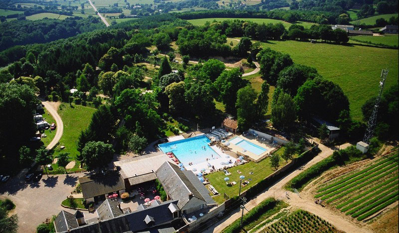 Manoir de Bezolle Bourgogne - Saint-Péreuse visuel 1/3 Manoir de Bezolle Bourgogne - Saint-Péreuse visuel 1/3