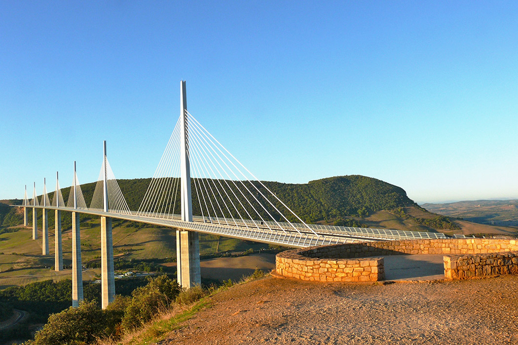 Côté-Sud Midi-Pyreneën - Millau visuel 4/4 Côté-Sud Midi-Pyreneën - Millau visuel 4/4