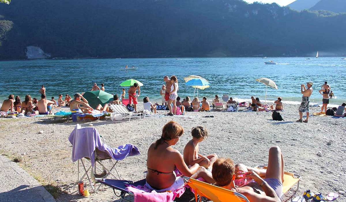 Spiaggia Lombardije - Abbadia Lariana visuel 1/4 Spiaggia Lombardije - Abbadia Lariana visuel 1/4