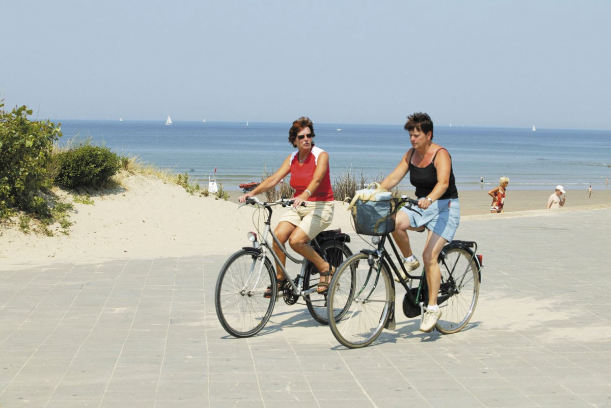 Strand Westende Vlaanderen - Westende visuel 8/12 Strand Westende Vlaanderen - Westende visuel 8/12