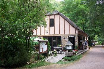 Beau Rivage Midi-Pyreneën - Conques visuel 4/4 Beau Rivage Midi-Pyreneën - Conques visuel 4/4