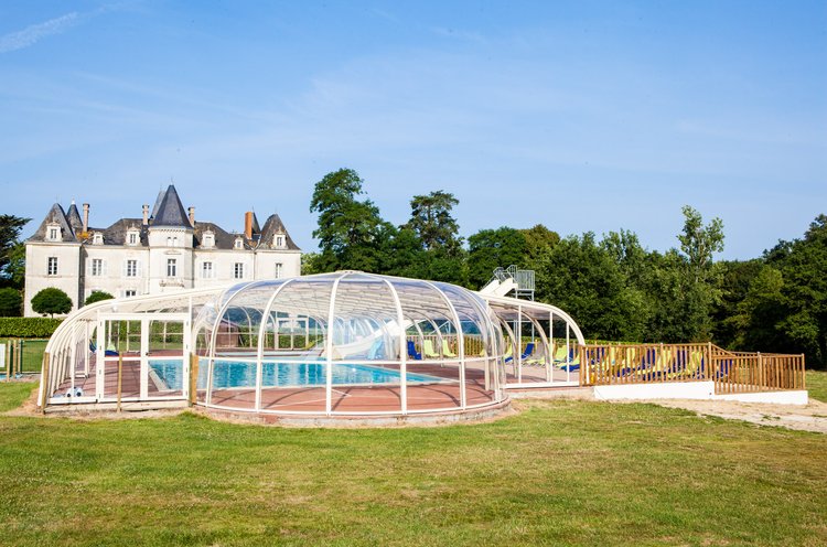 Château de la Forêt Pays de Loire - Saint-Julien-des-Landes visuel 1/10 Château de la Forêt Pays de Loire - Saint-Julien-des-Landes visuel 1/10
