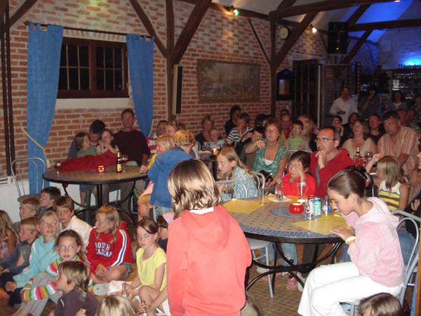 Château de la Rolandière Groot-Centrum - Trogues visuel 10/11 Château de la Rolandière Groot-Centrum - Trogues visuel 10/11