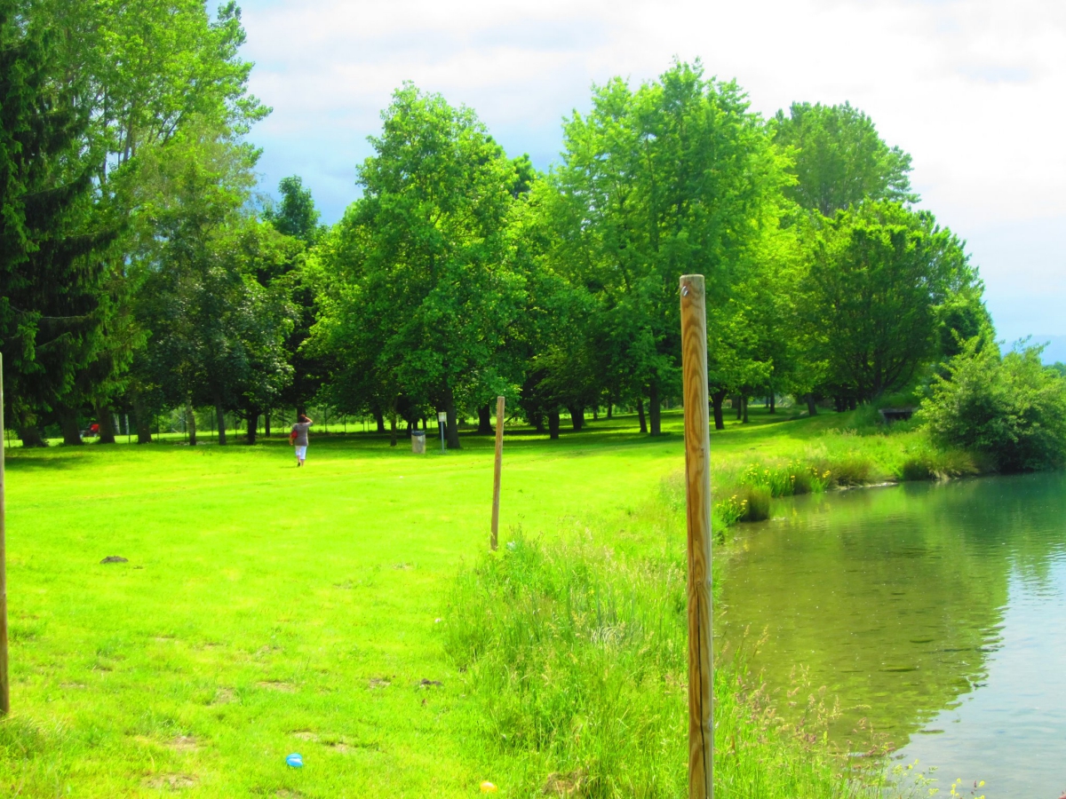 Couleurs Garonne Midi-Pyreneën - Montréjeau visuel 1/1 Couleurs Garonne Midi-Pyreneën - Montréjeau visuel 1/1