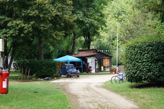 Camping d'Auberoche Aquitaine - Verandering visuel 8/8 Camping d'Auberoche Aquitaine - Verandering visuel 8/8