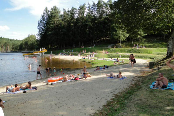 Camping de La Plage Limouqin - Soursac visuel 4/10 Camping de La Plage Limouqin - Soursac visuel 4/10